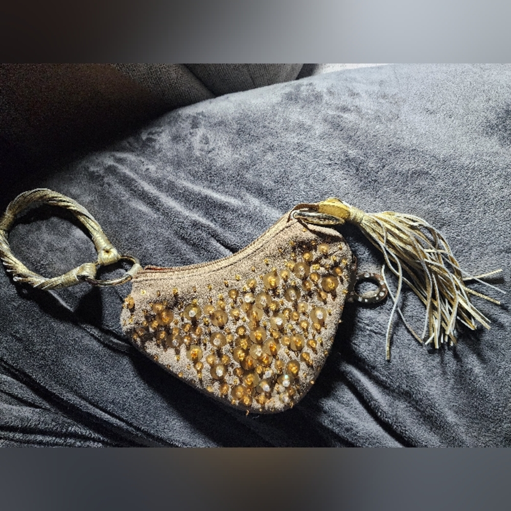 New BEBE Sequin Beads Heart Shaped Faux Leather Wristlet Zippered Bag Tassel Zip